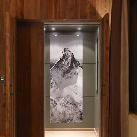 Beautiful Chalet For Your Holiday - What'app - 0034-635-520-036 - For Reservations!